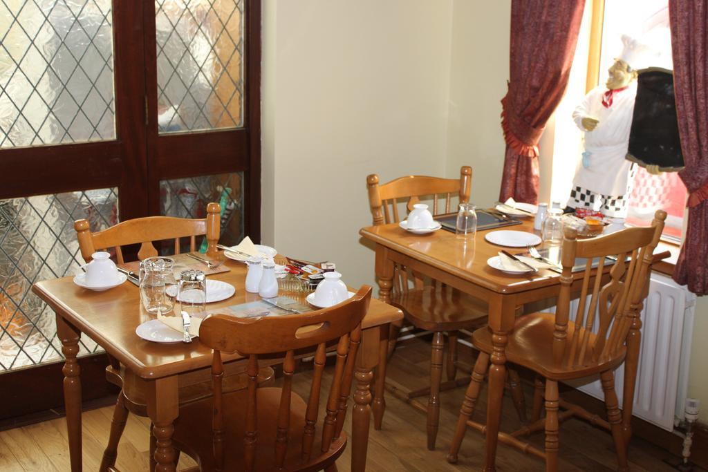 Gardenfield House Bed & Breakfast H91Vh02 Galway Dış mekan fotoğraf