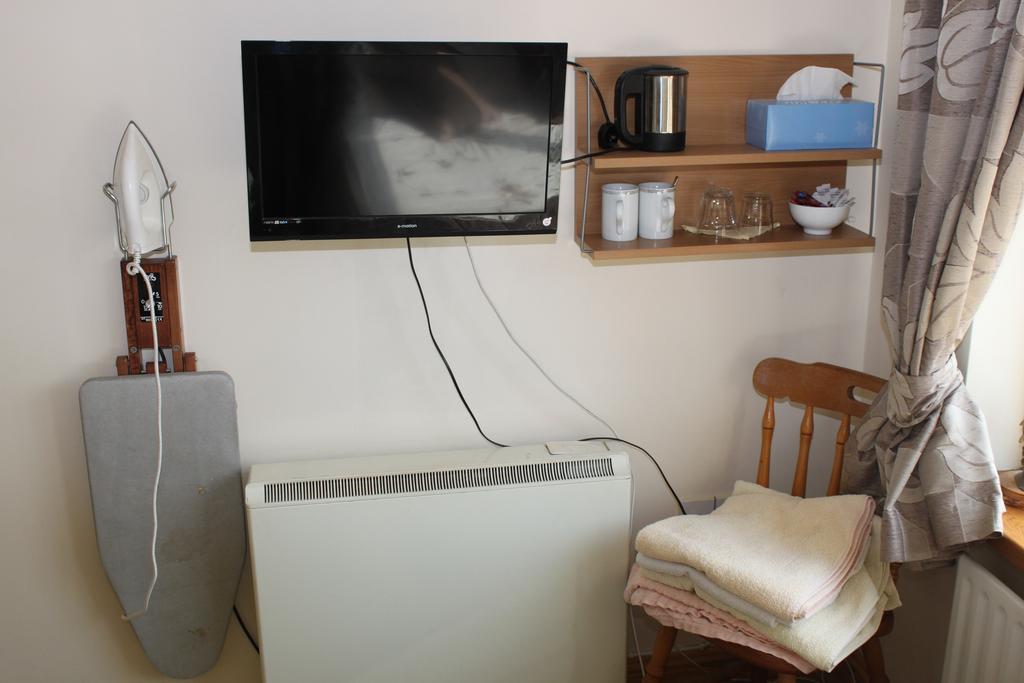 Gardenfield House Bed & Breakfast H91Vh02 Galway Dış mekan fotoğraf