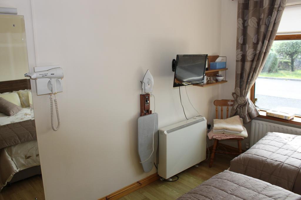 Gardenfield House Bed & Breakfast H91Vh02 Galway Dış mekan fotoğraf